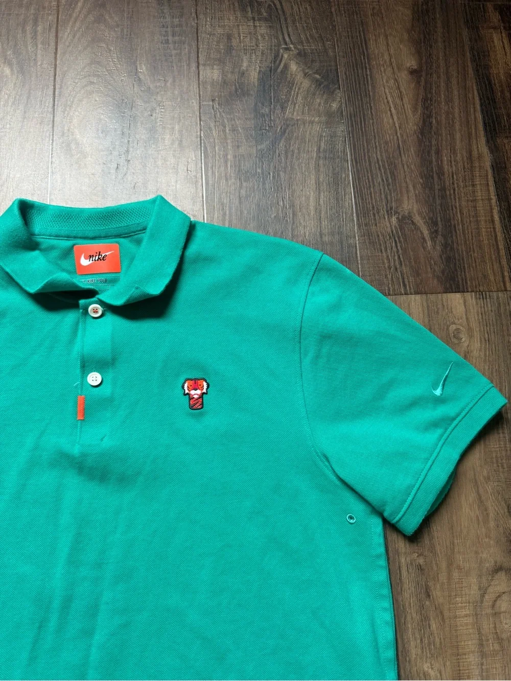 Nike men green